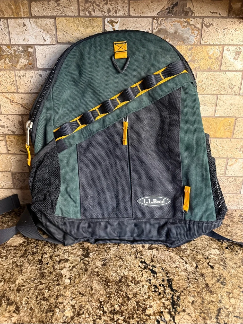 Vintage L.L. Bean Tech Hiking Backpack Green / Black / Yellow Gorpcore EUC Clean